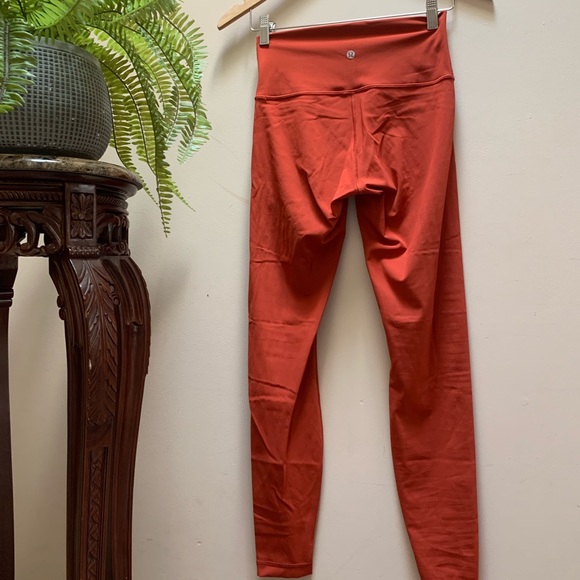 NWOT red wunder under luxtreme 6 - Picture 2 of 5